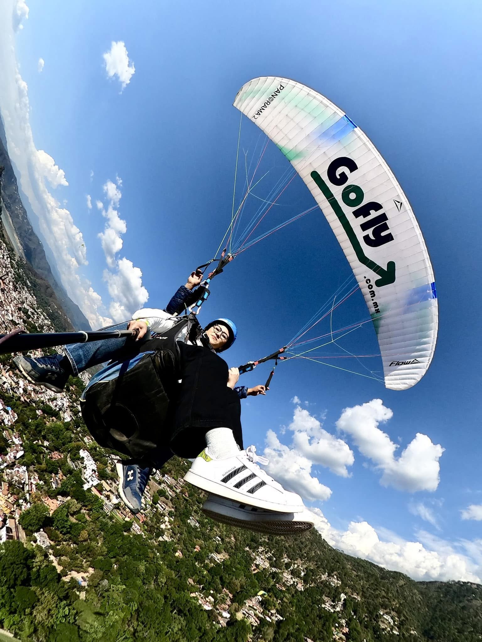 Vuelo en parapente sobre Valle de Bravo